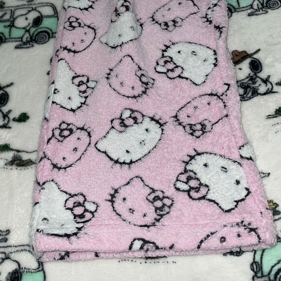 2013 Sanrio hello kitty pj pants pajama winter fuzzy bottom size medium - Picture 5 of 13
